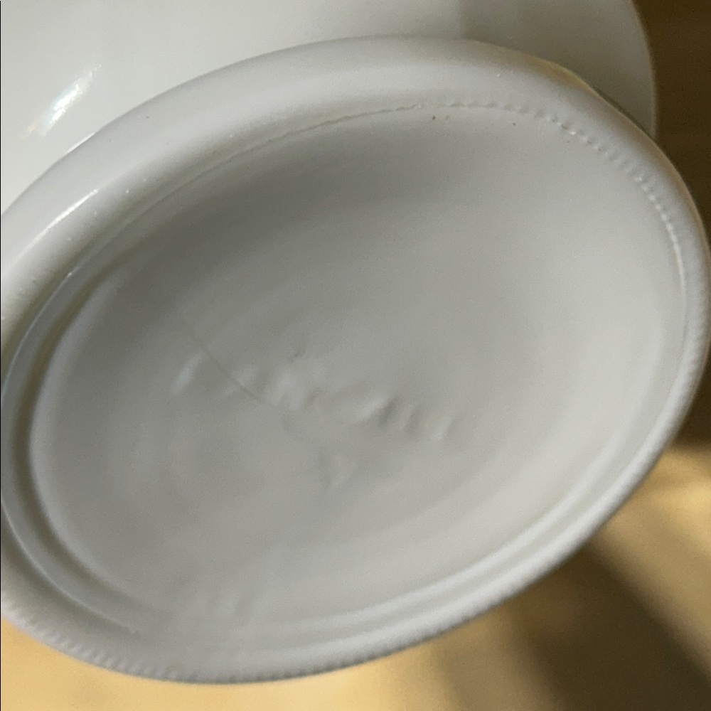 Vintage RANDALL Milk Glass Planter - Picture 3 of 3